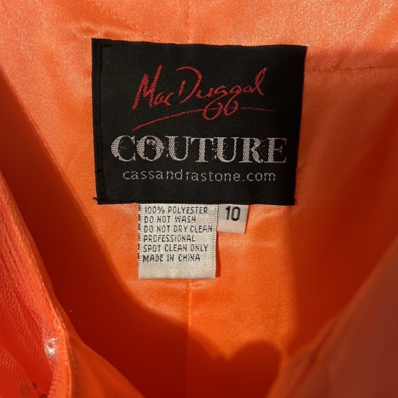 Mac Duggal Formal Dress - Picture 2 of 9